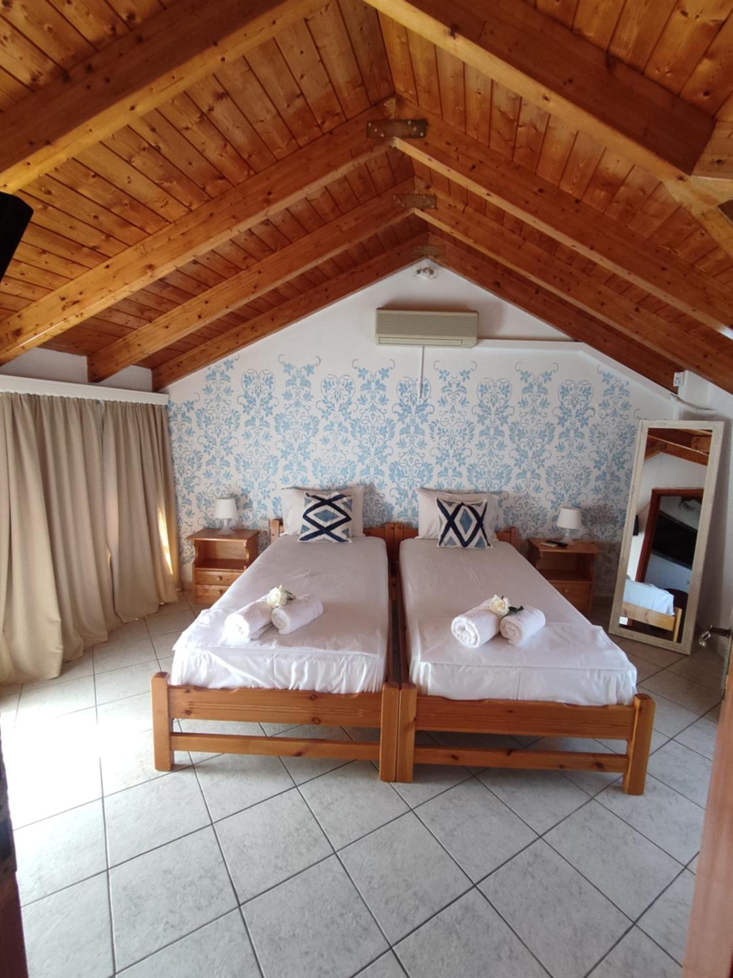 Chloe Attic Villa Agia Efimia Ngoại thất bức ảnh